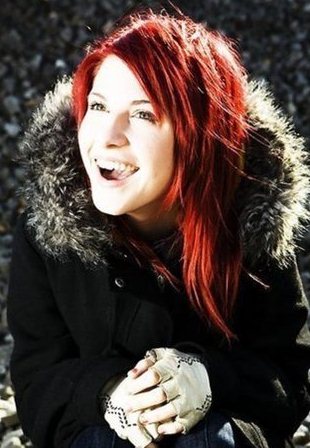 paramore hayley williams 2011. how old is hayley williams